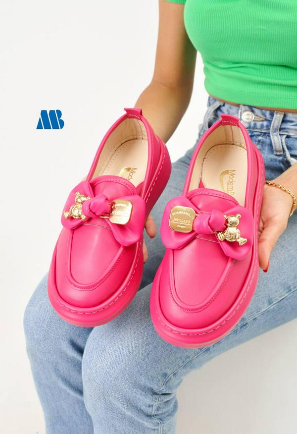 ladies footwear