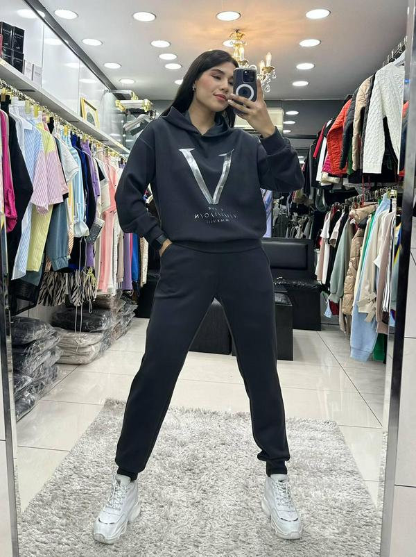 sport suits