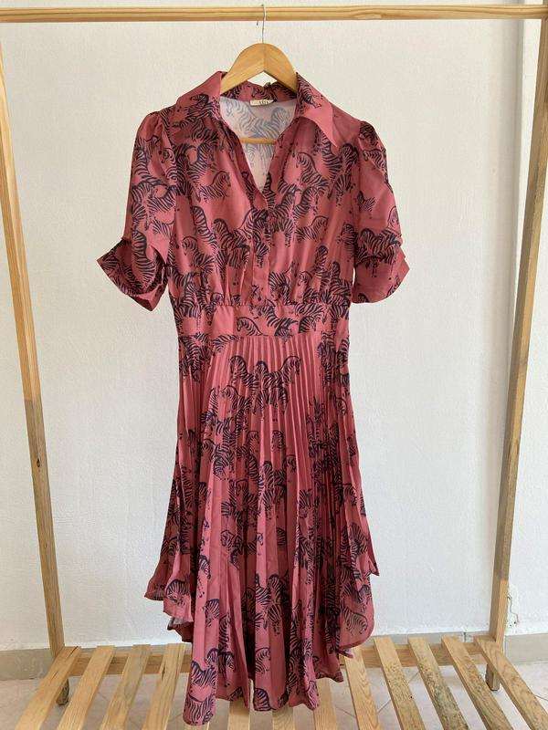 Retail dresses