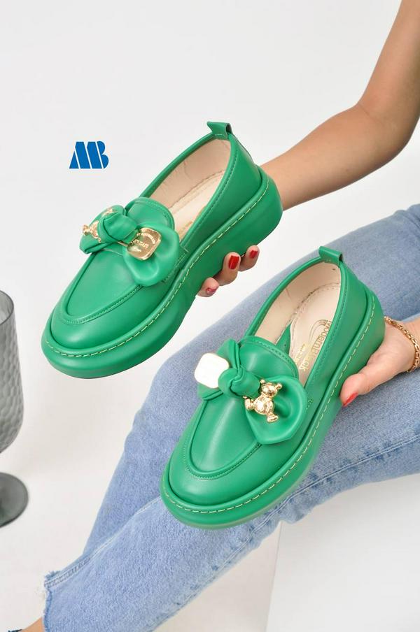 ladies footwear