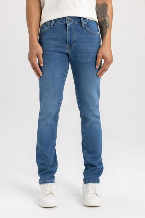 jeans 1531388