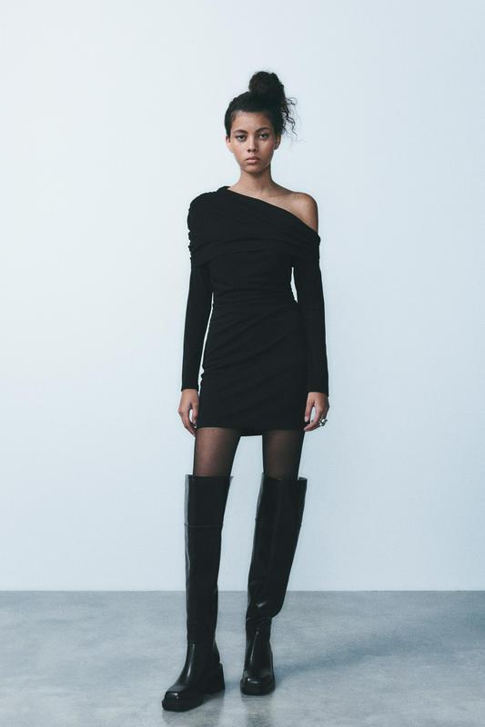 ASYMMETRIC PLEATED DRESS