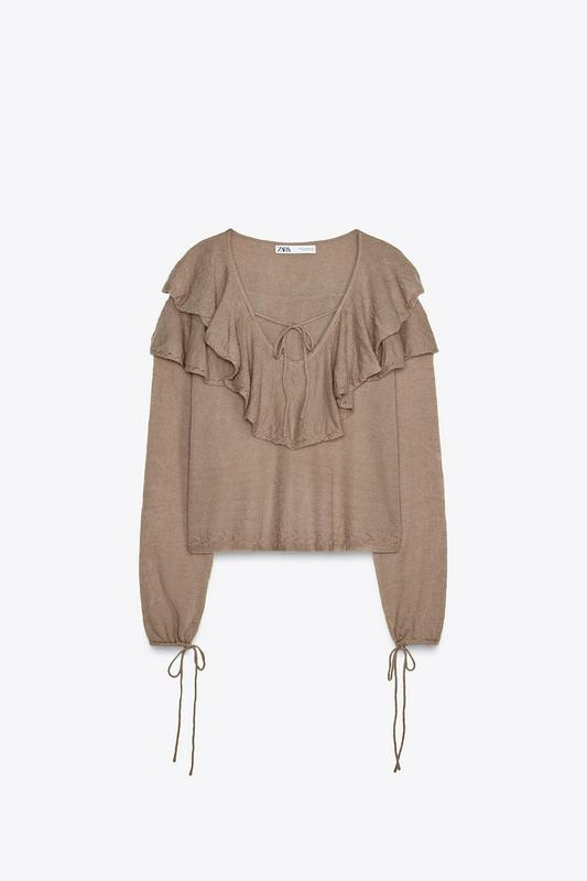 RUFFLED KNIT SWEATER