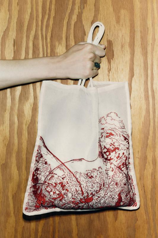 EMBROIDERED FABRIC BAG